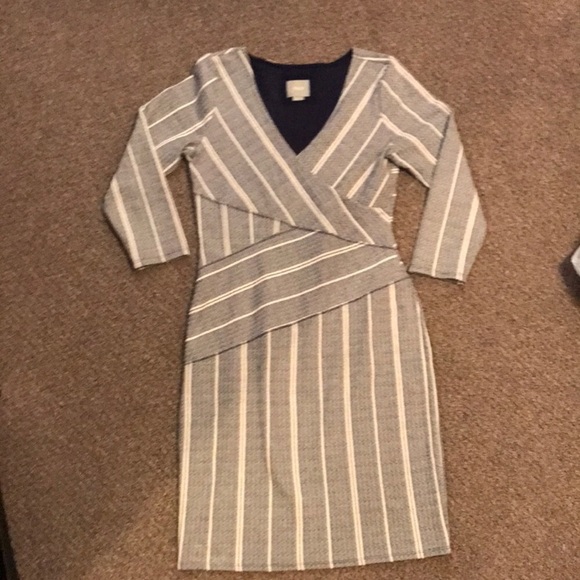 Maeve textured dress from anthropologie - Picture 4 of 5
